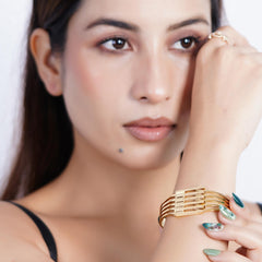 Luxurious Linear Bracelet