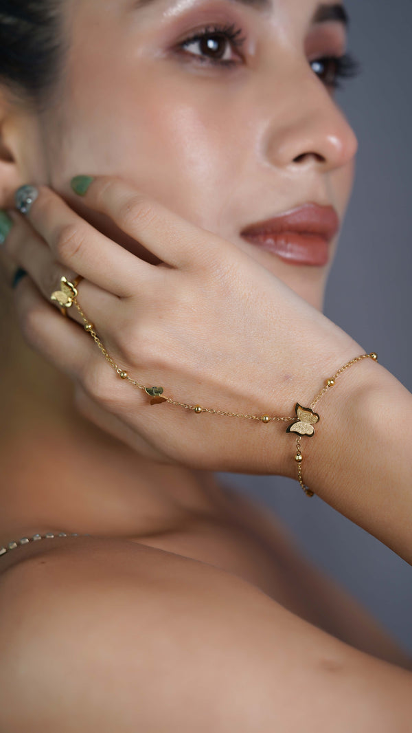 Butterfly Kiss Hand Bracelet With Ring