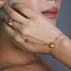 Butterfly Kiss Hand Bracelet With Ring