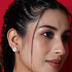 Round Diamond Stud Earrings