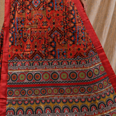 Elegant Red Ethnic Motif Digital Print Chiffon Silk Saree